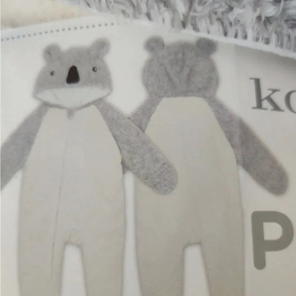 Koala Baby 1-Piece Plush Hooded Pram - Picture 5 of 8